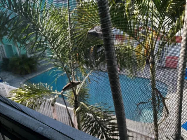 $2,000 | 3002 West Cleveland Street, Unit B7, Tampa, FL 33609