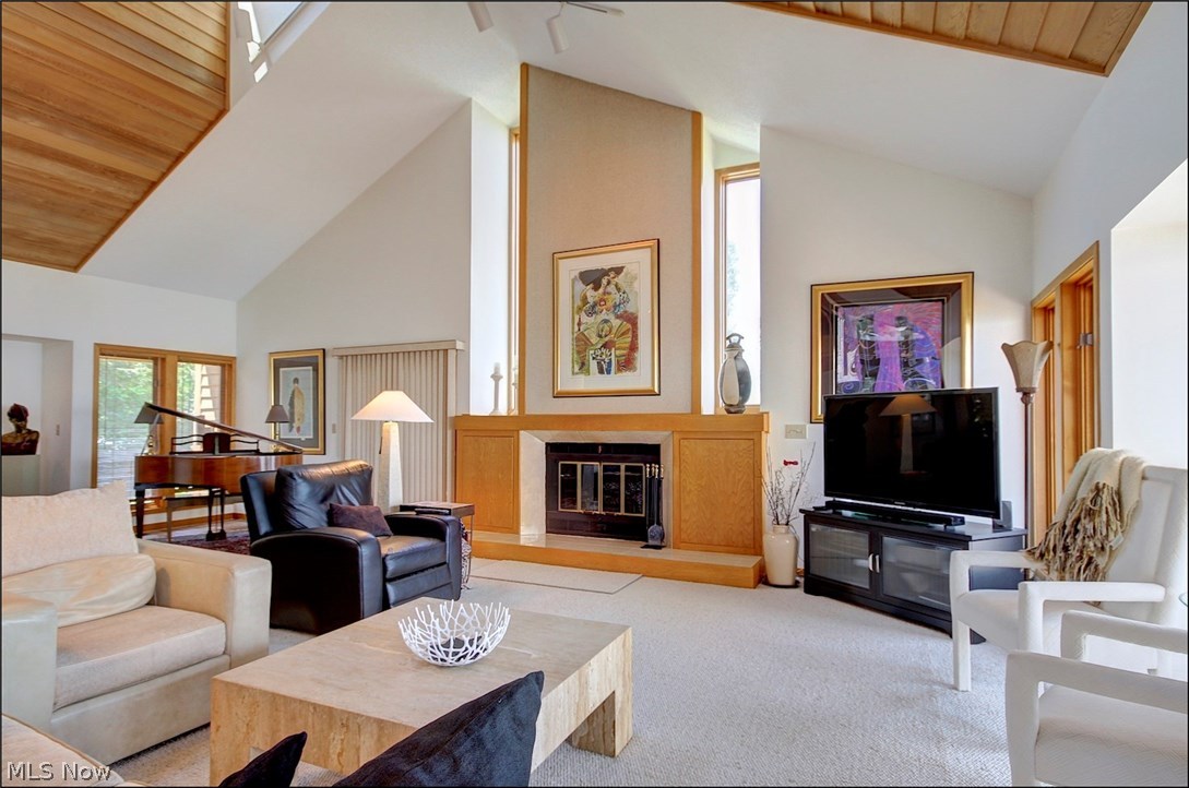 4955 East Cliff Road Port Clinton, OH 43452 - Photo 4 of 23 Gallery Image 4