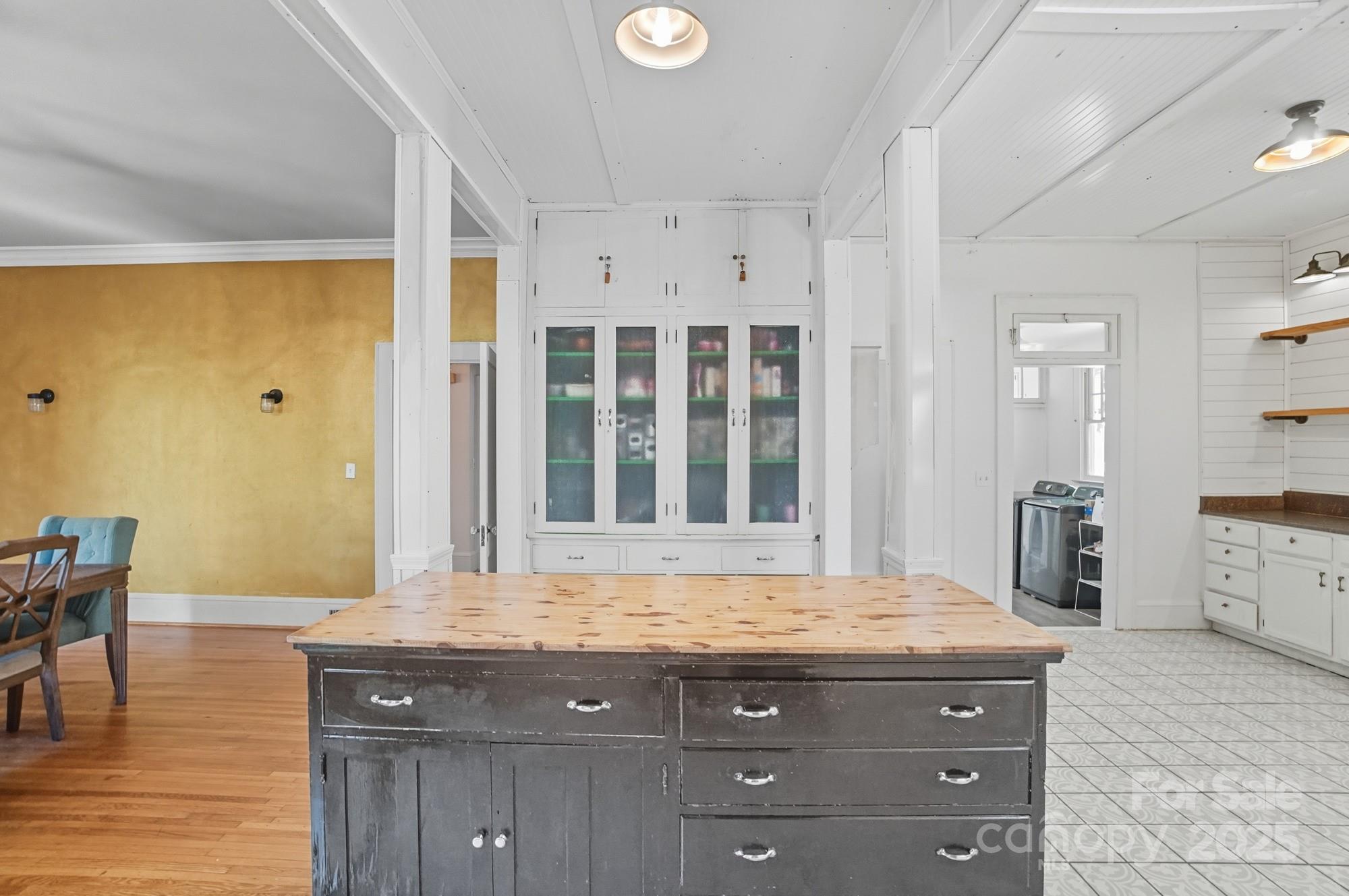 504 South York Street Gastonia, NC 28052 - Photo 16 of 47