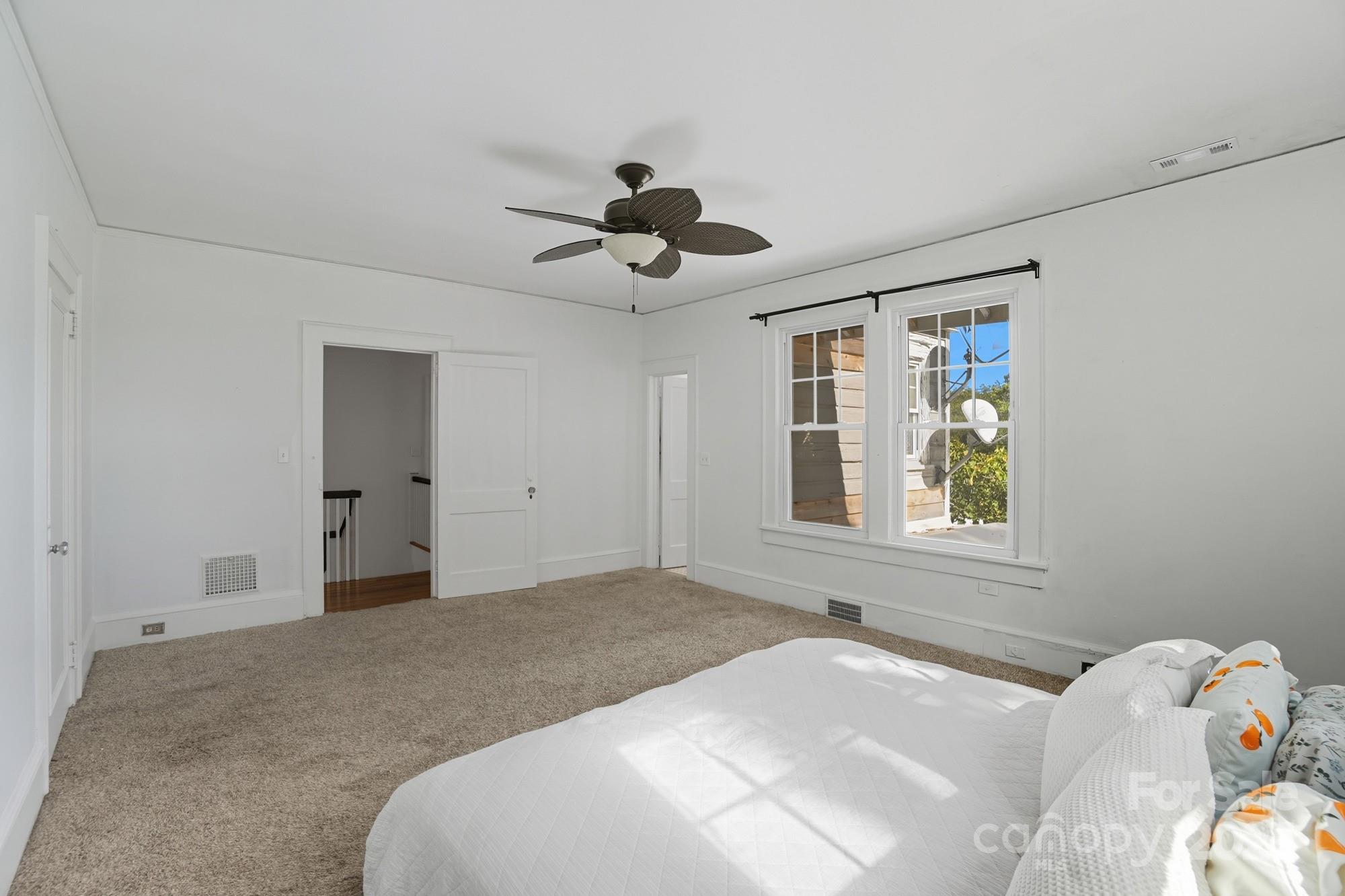 504 South York Street Gastonia, NC 28052 - Photo 31 of 47