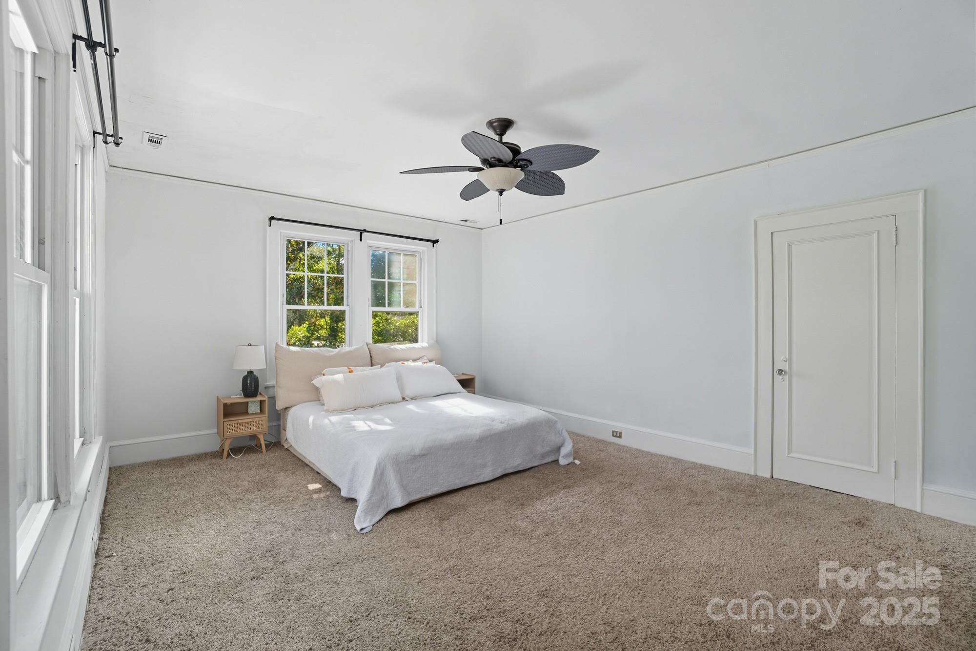 504 South York Street Gastonia, NC 28052 - Photo 32 of 47