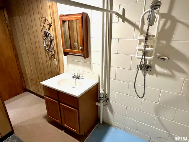 $299,900 | 5 Book Lane, Jacksonville, IL 62650