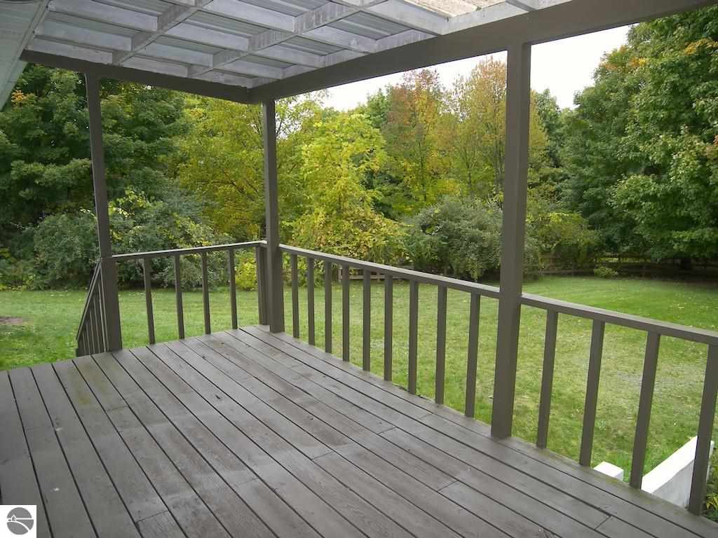 2593 Nelson Road Traverse City, MI 49686 - Photo 64 of 90 1791273-63.JPG