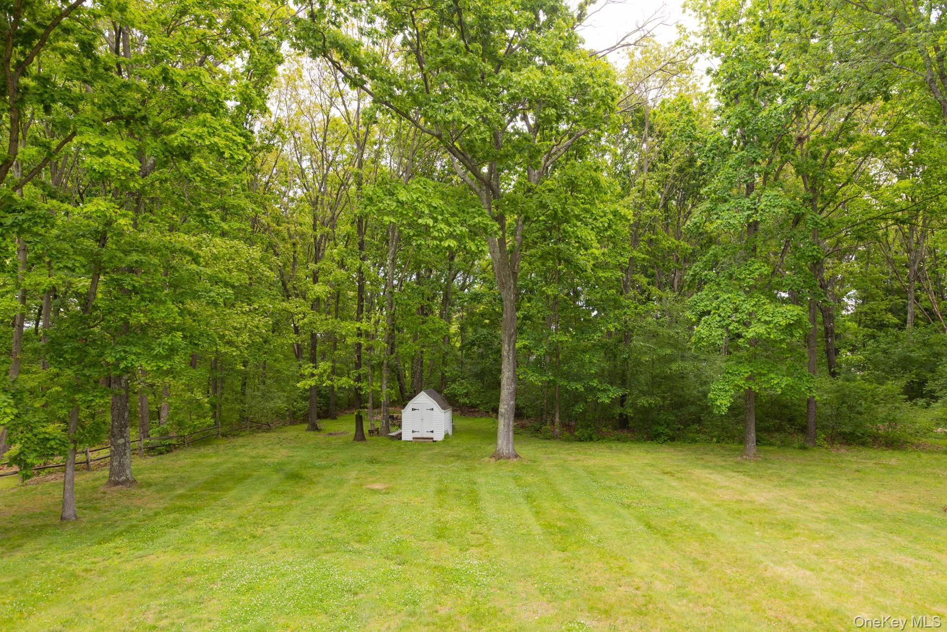 41 West Old Farm Road Hopewell Junction, NY 12533 - Photo 27 of 44