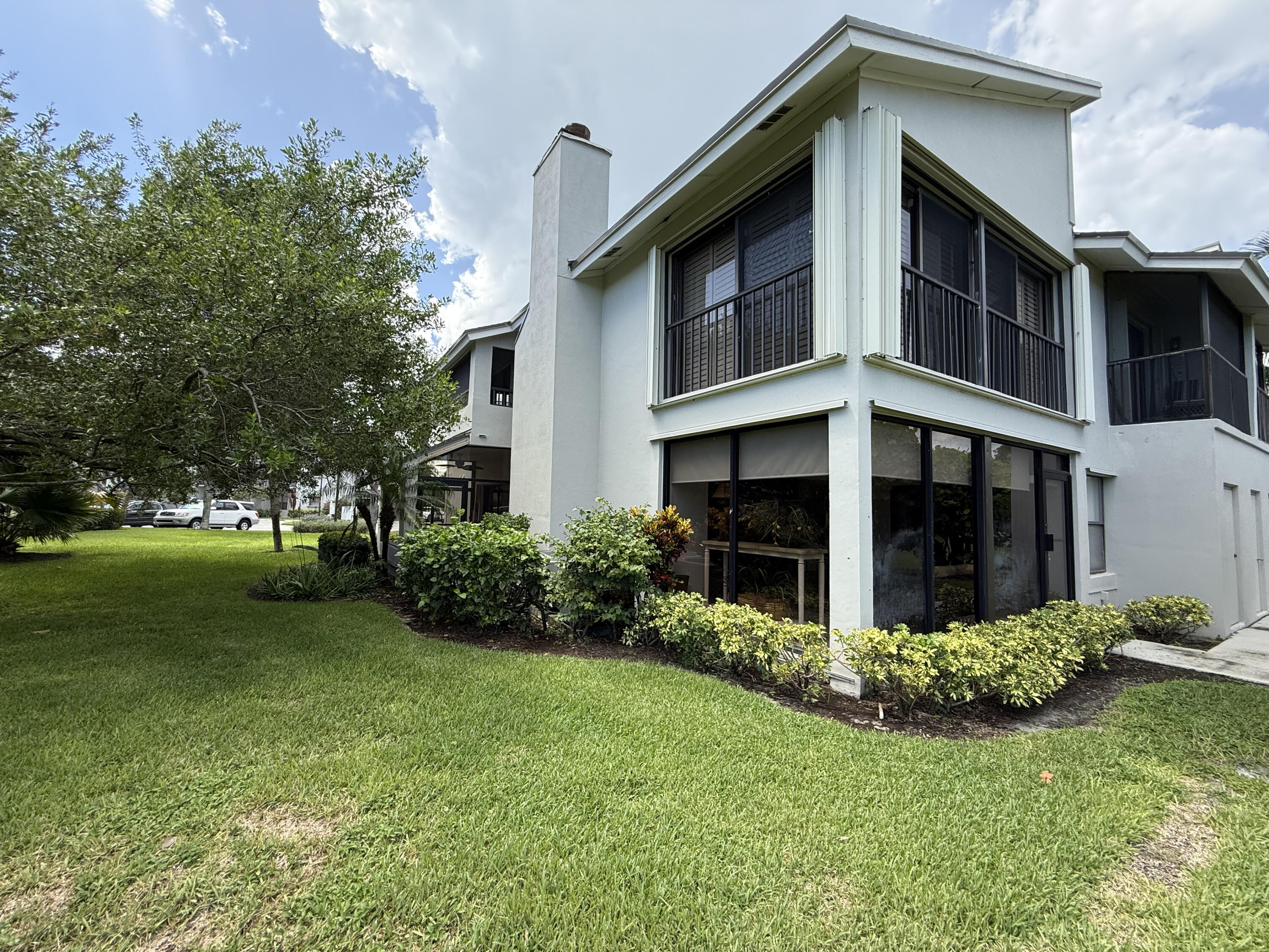 401 Clubhouse Circle, Unit 401A Jupiter, FL 33477 - Photo 25 of 34 IMG_4724