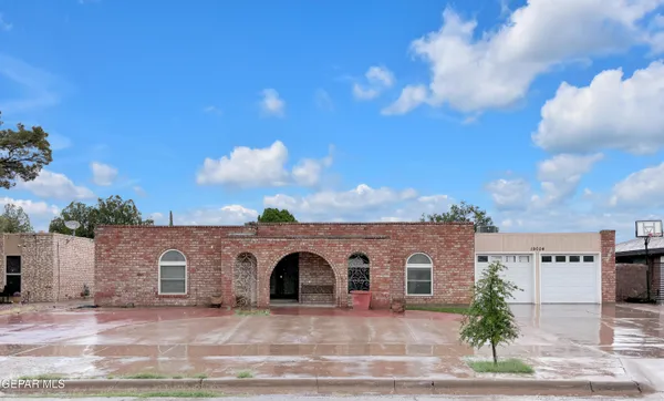 $375,000 | 19004 Bremerton Drive, Horizon City, TX 79928