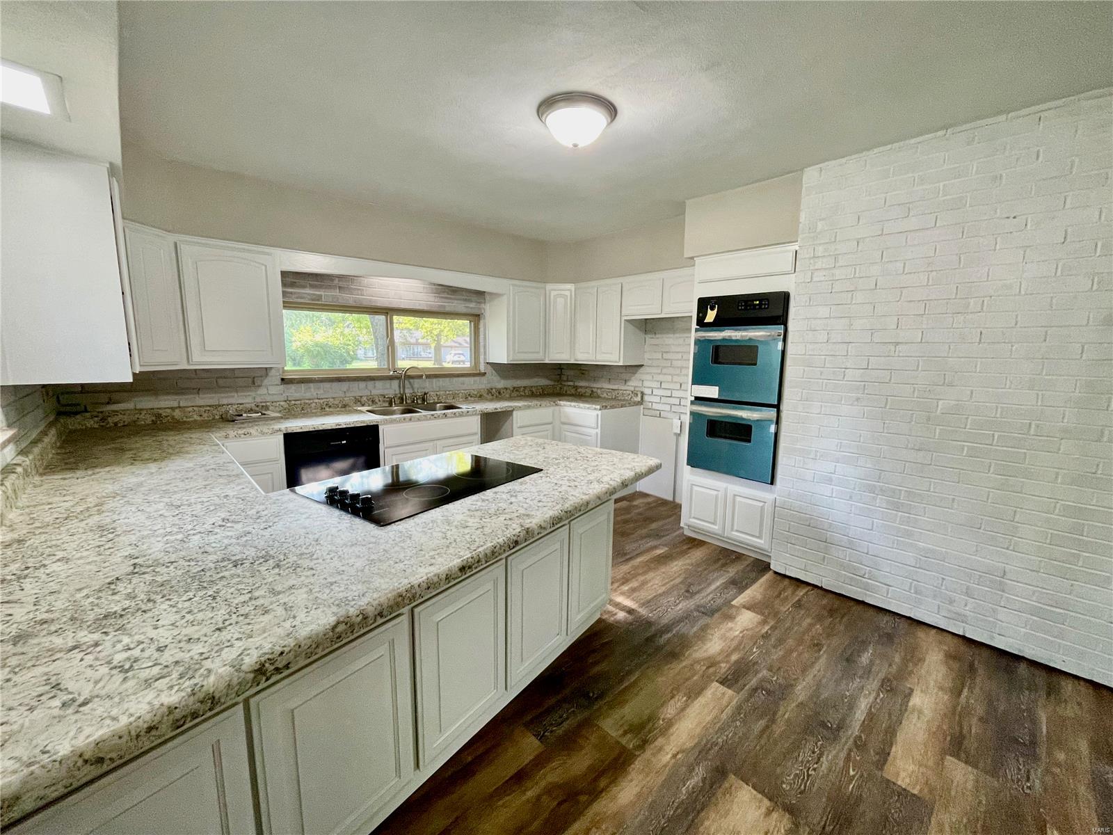 121 Alice Drive O'Fallon, IL 62269 - Photo 11 of 35