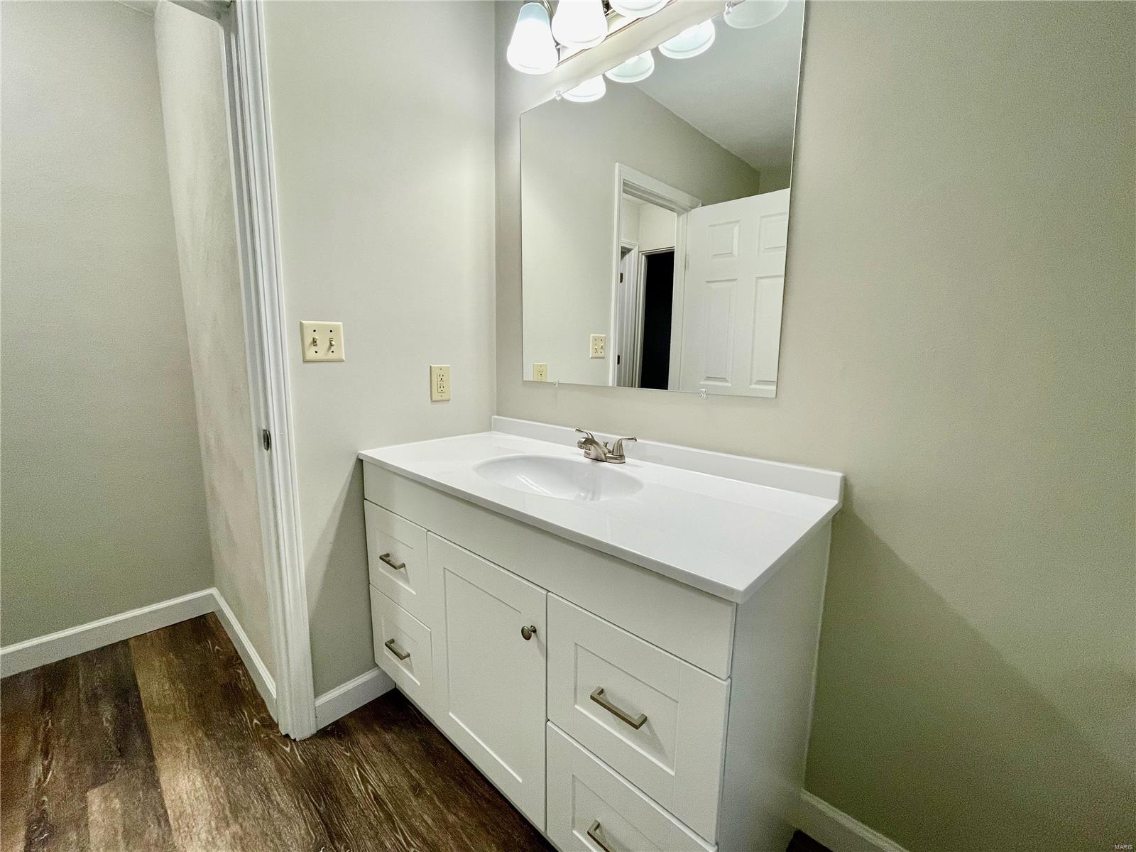 121 Alice Drive O'Fallon, IL 62269 - Photo 24 of 35