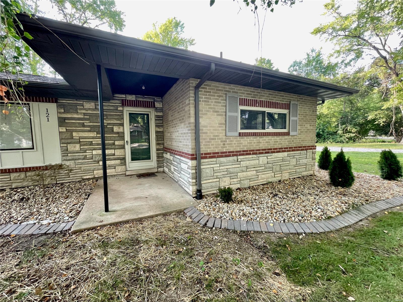 121 Alice Drive O'Fallon, IL 62269 - Photo 3 of 35