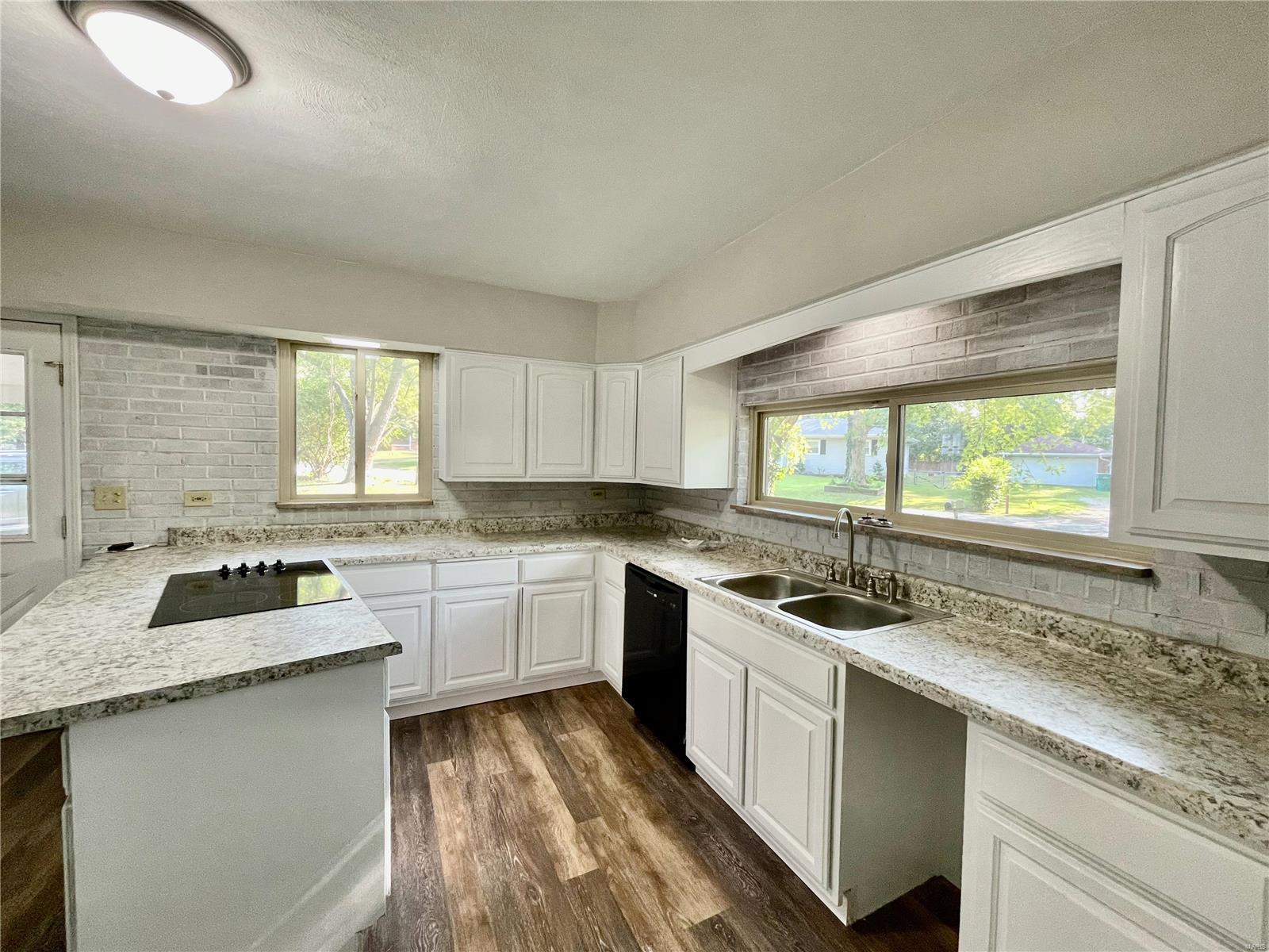 121 Alice Drive O'Fallon, IL 62269 - Photo 10 of 35