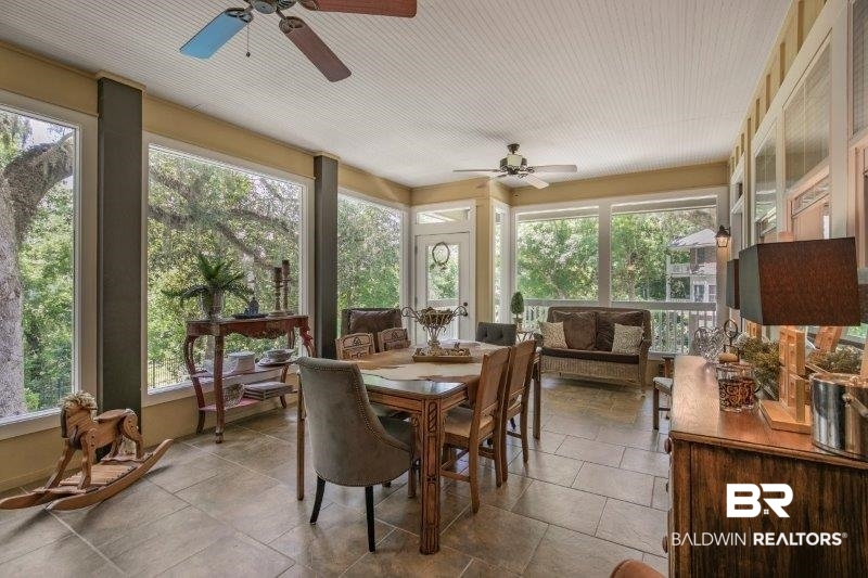7 Confederate Point Daphne, AL 36527 - Photo 18 of 48 Sunroom