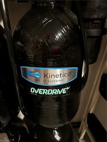 a view of a front door of the house