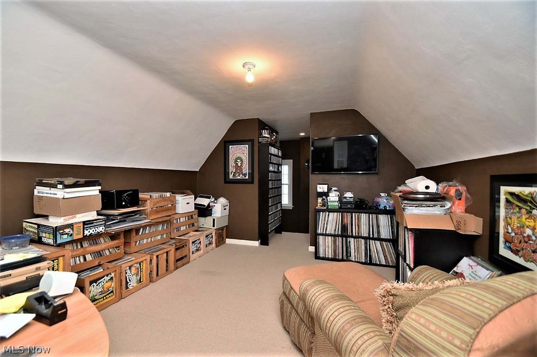 3826 Bushnell Road Cleveland, OH 44118 - Photo 21 of 26 Gallery Image 21