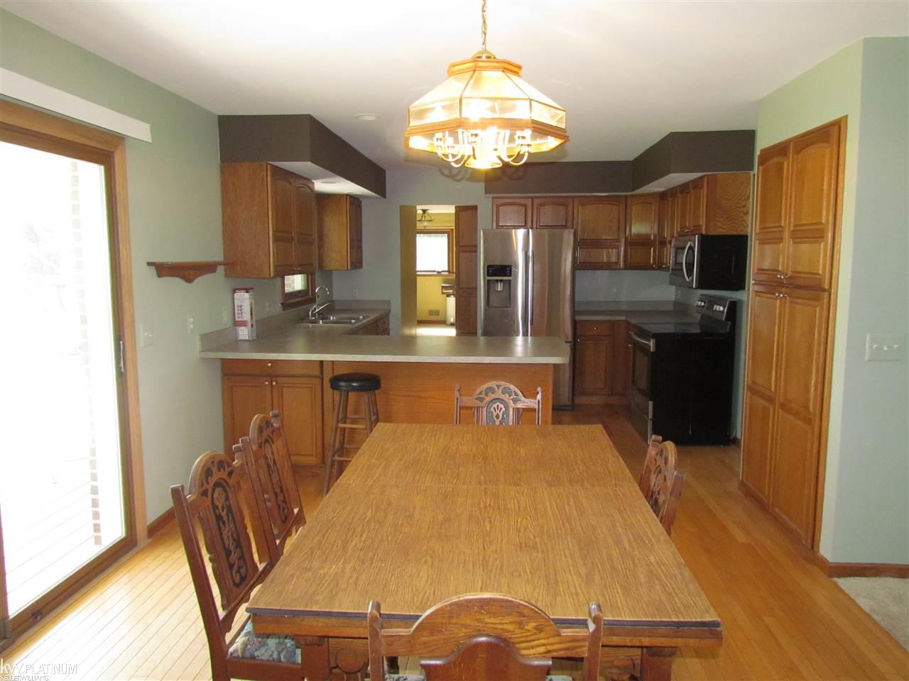 21790 Bordman Road Armada, MI 48005 - Photo 11 of 39 31350627-10.JPG