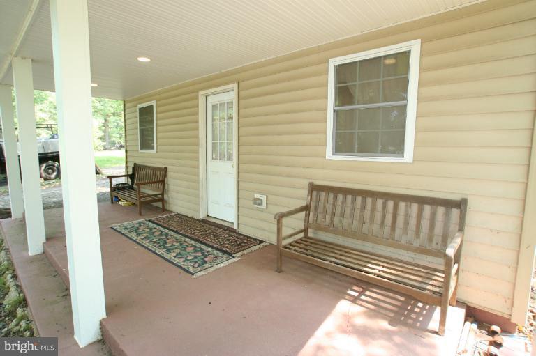 4090 Goldmine Road Goldvein, VA 22720 - Photo 5 of 18 Front Porch