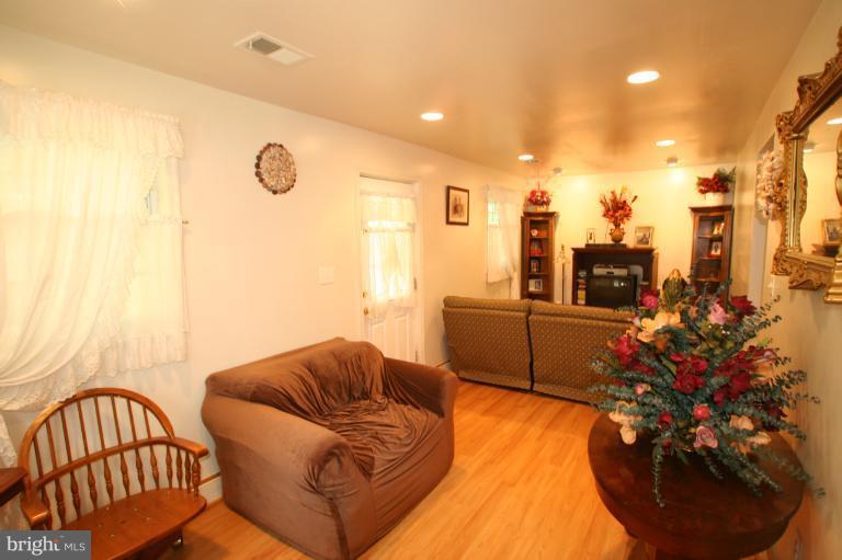 4090 Goldmine Road Goldvein, VA 22720 - Photo 9 of 18 Family Room v2