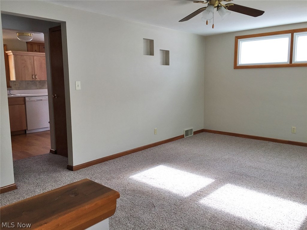 1126 Ressler Court Southwest Canton, OH 44710 - Photo 5 of 14 Gallery Image 5