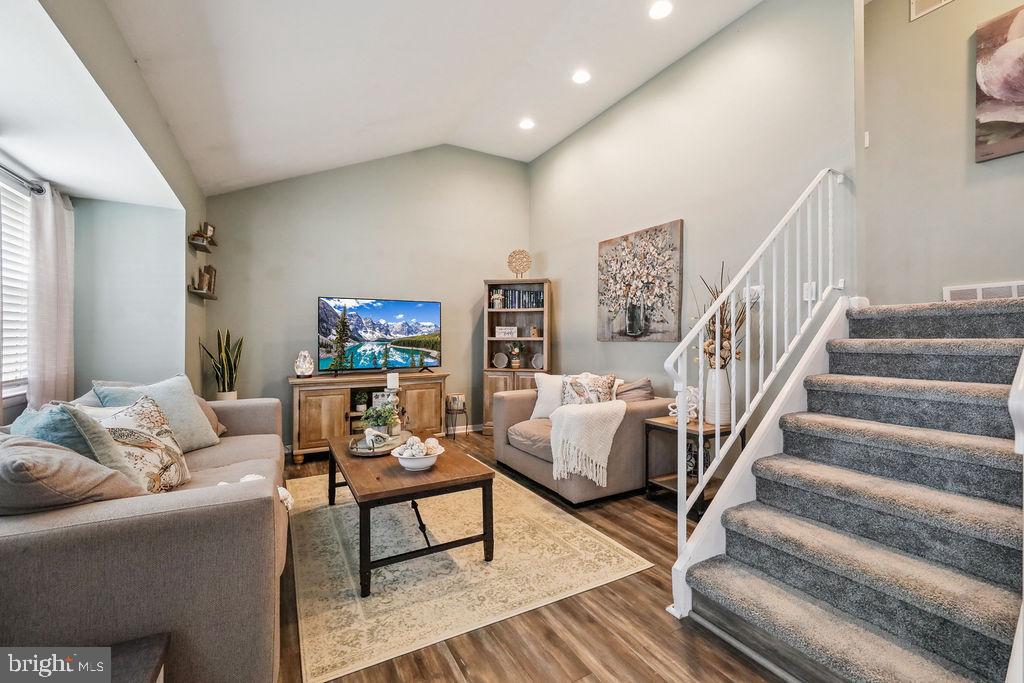 295 Jackson Road Mantua, NJ 08051 - Photo 1 of 35 Livingroom