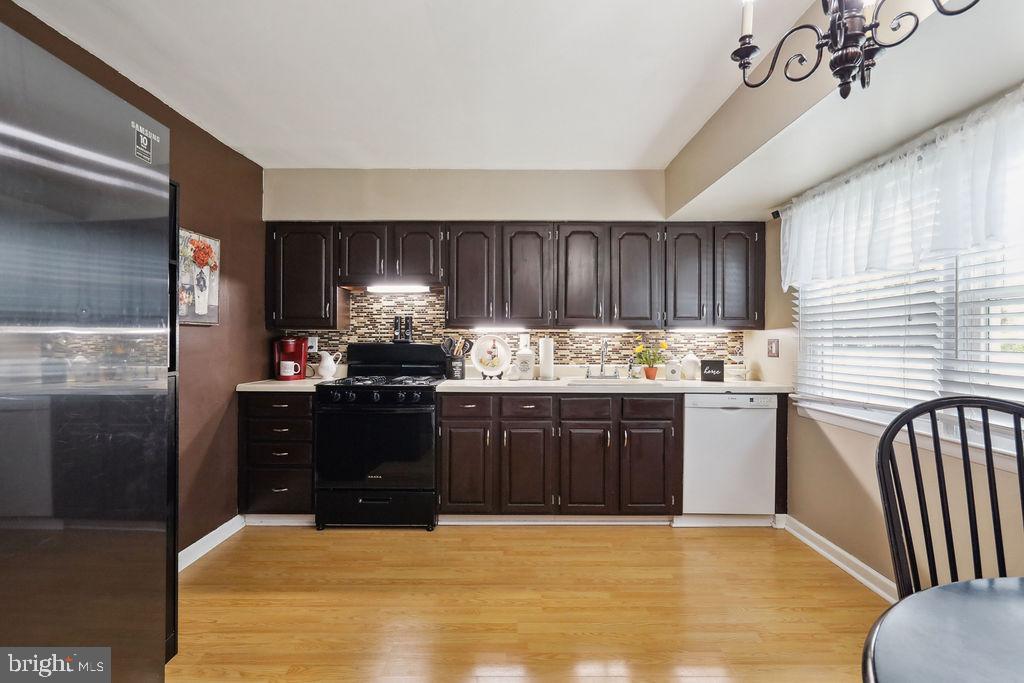 295 Jackson Road Mantua, NJ 08051 - Photo 11 of 35 Kitchen