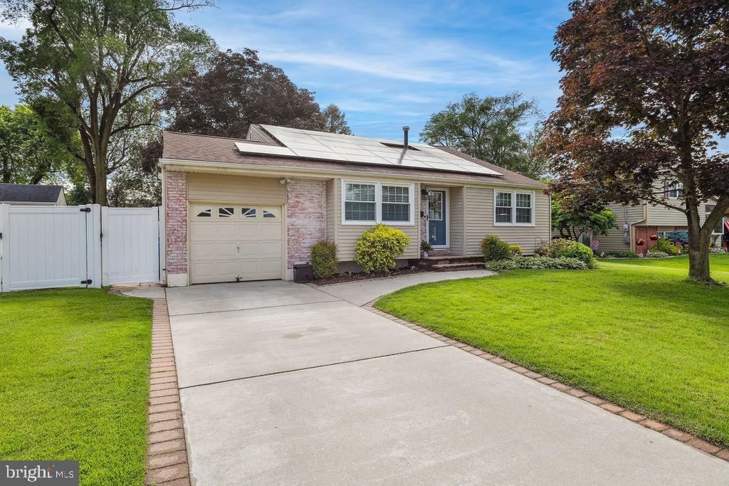 295 Jackson Road Mantua, NJ 08051 - Photo 6 of 35 Front