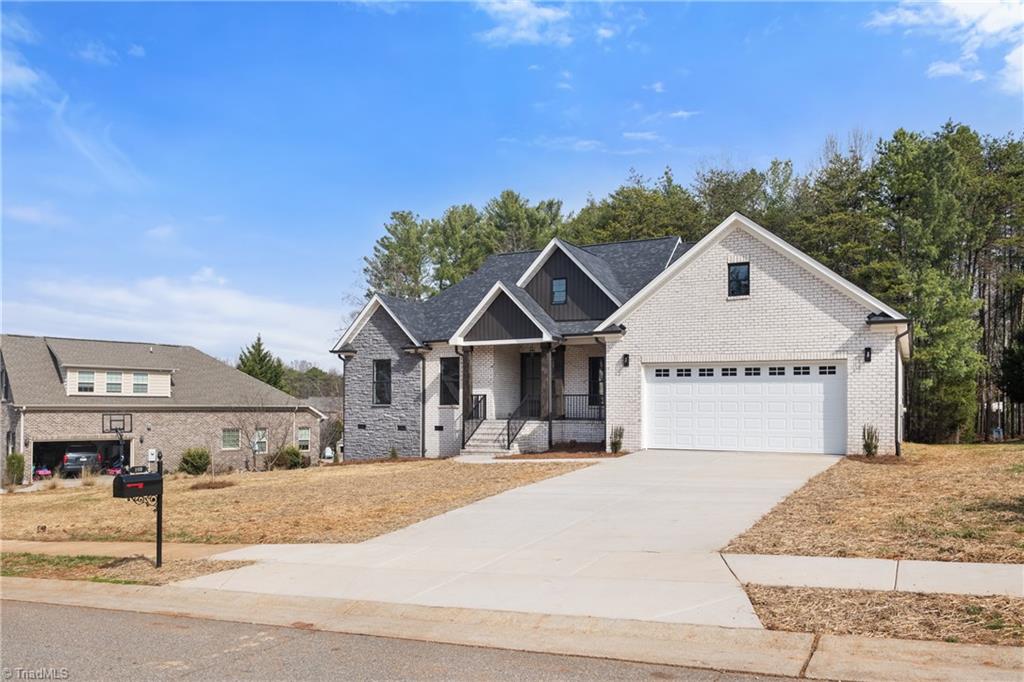 108 Provence Court King, NC 27021 - Photo 6 of 49