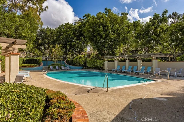 $7,400 | 8 Montanas Sud, Unit 60, Irvine, CA 92612