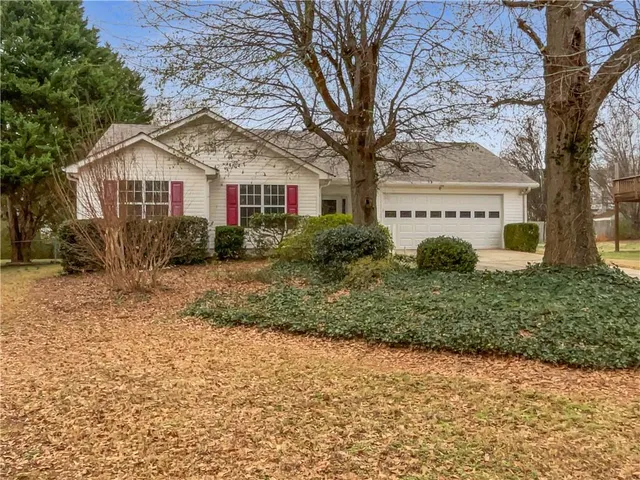 $269,000 | 3041 Regal Drive, McDonough, GA 30253