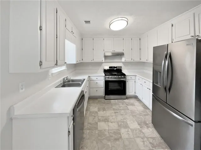 $261,000 | 3041 Regal Drive, McDonough, GA 30253