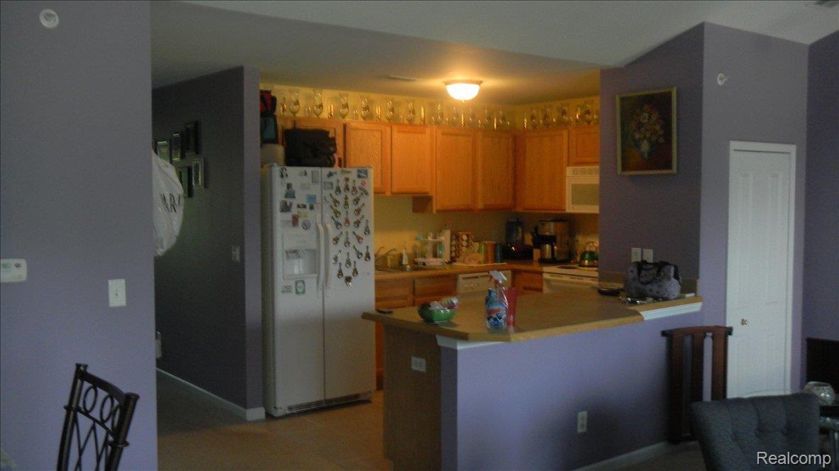 34088 Utica Road Fraser, MI 48026 - Photo 4 of 11 Utica 001