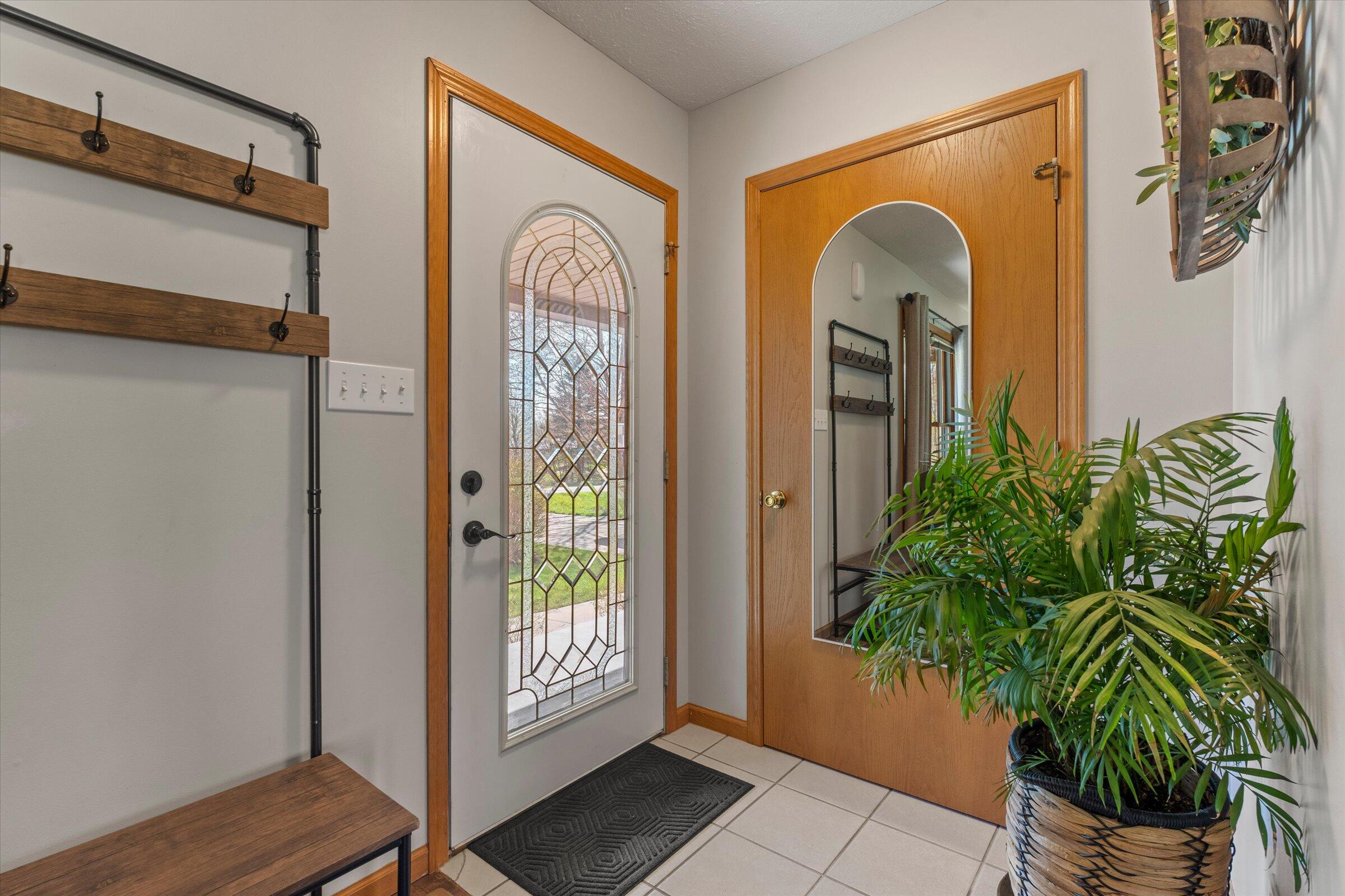 68600 Christiana Lake Road Edwardsburg, MI 49112 - Photo 12 of 47 06-DSC02115