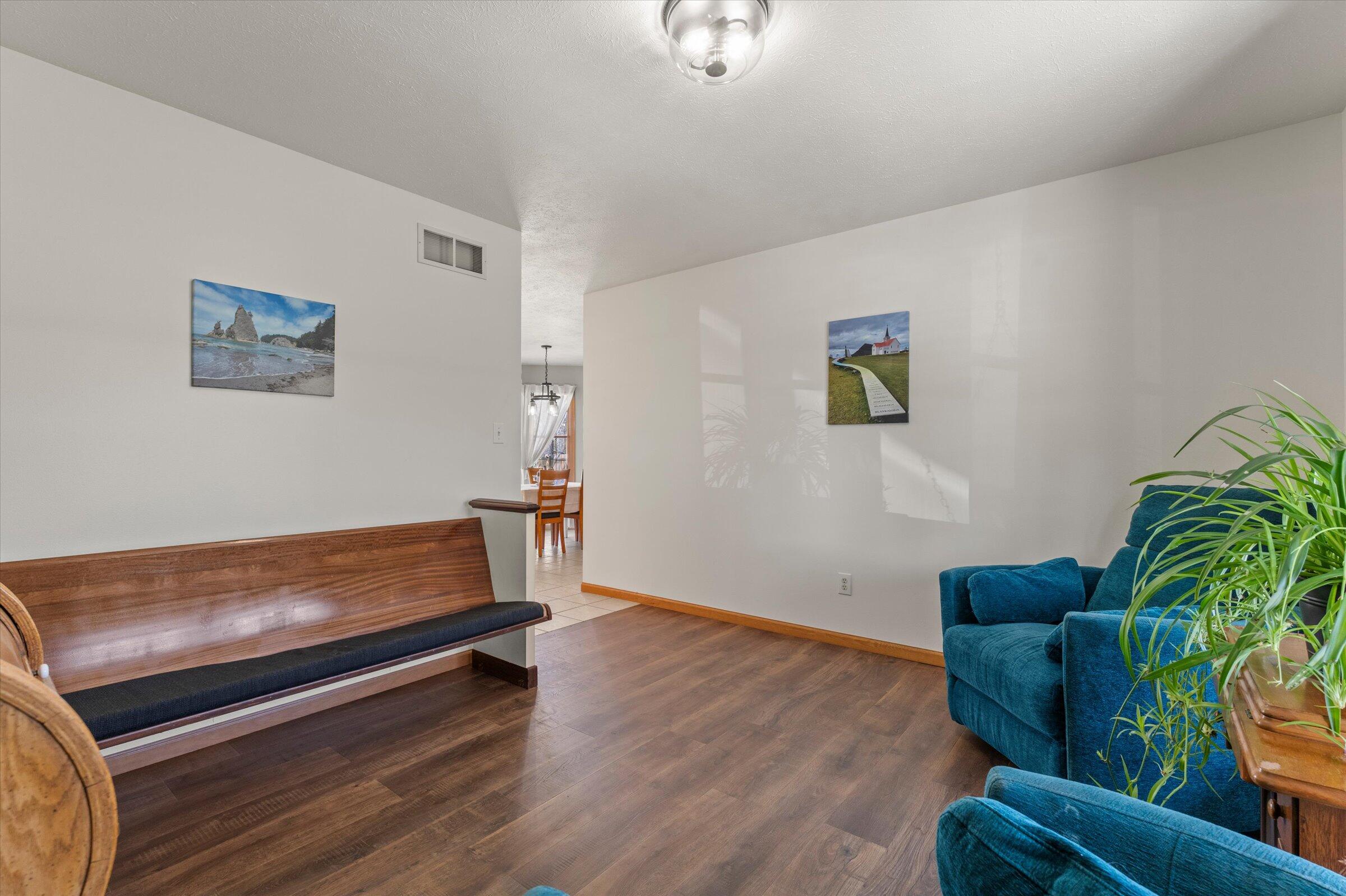 68600 Christiana Lake Road Edwardsburg, MI 49112 - Photo 18 of 47 13-DSC02145