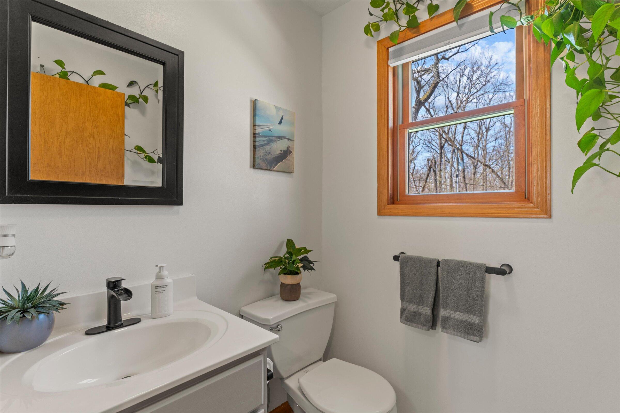 68600 Christiana Lake Road Edwardsburg, MI 49112 - Photo 22 of 47 18-DSC02195