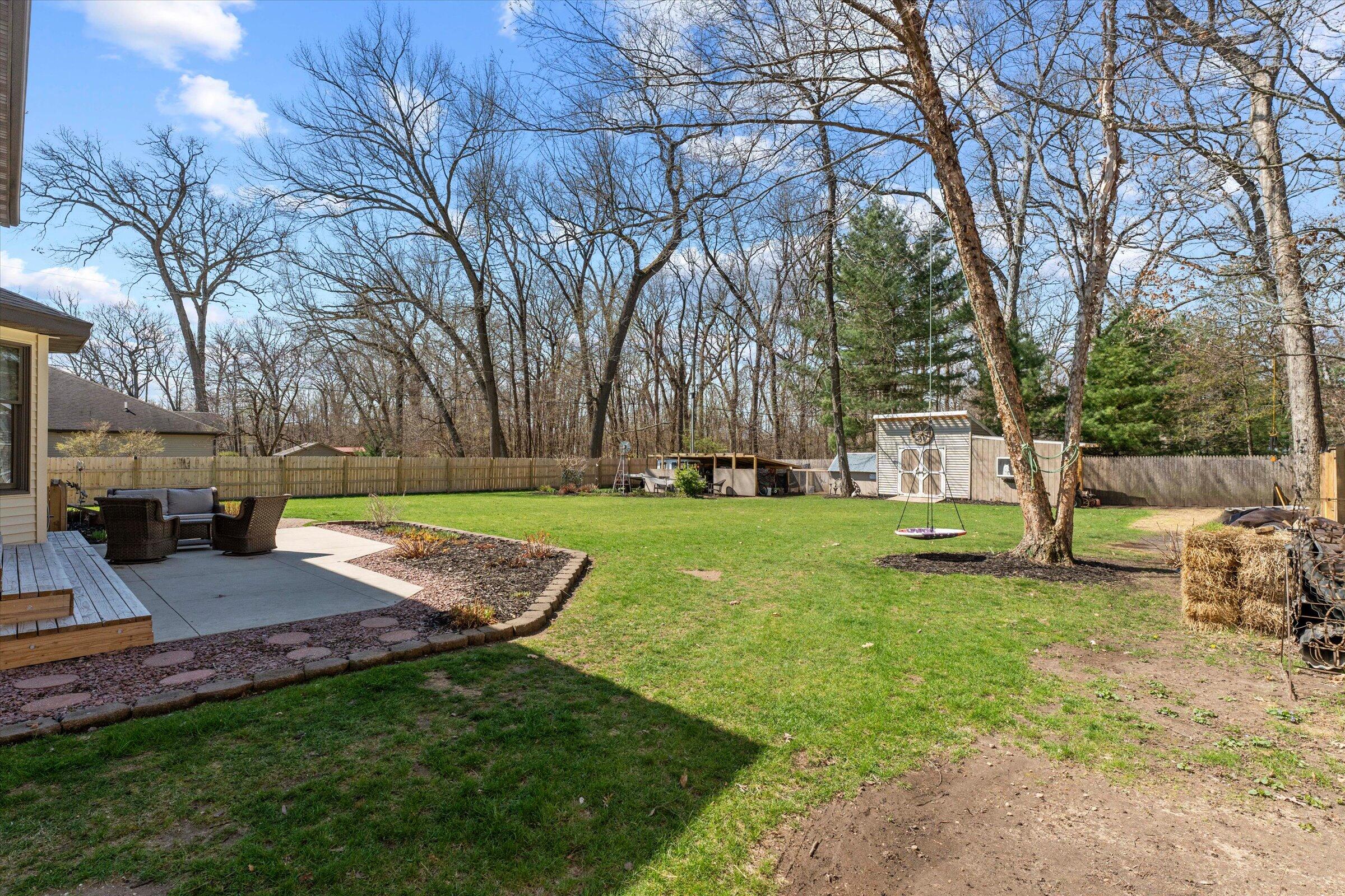 68600 Christiana Lake Road Edwardsburg, MI 49112 - Photo 8 of 47 37-DSC02200