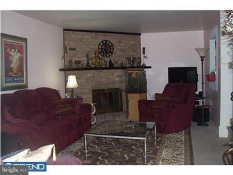 307 Timber Creek Road Lindenwold, NJ 08021 - Photo 3 of 9