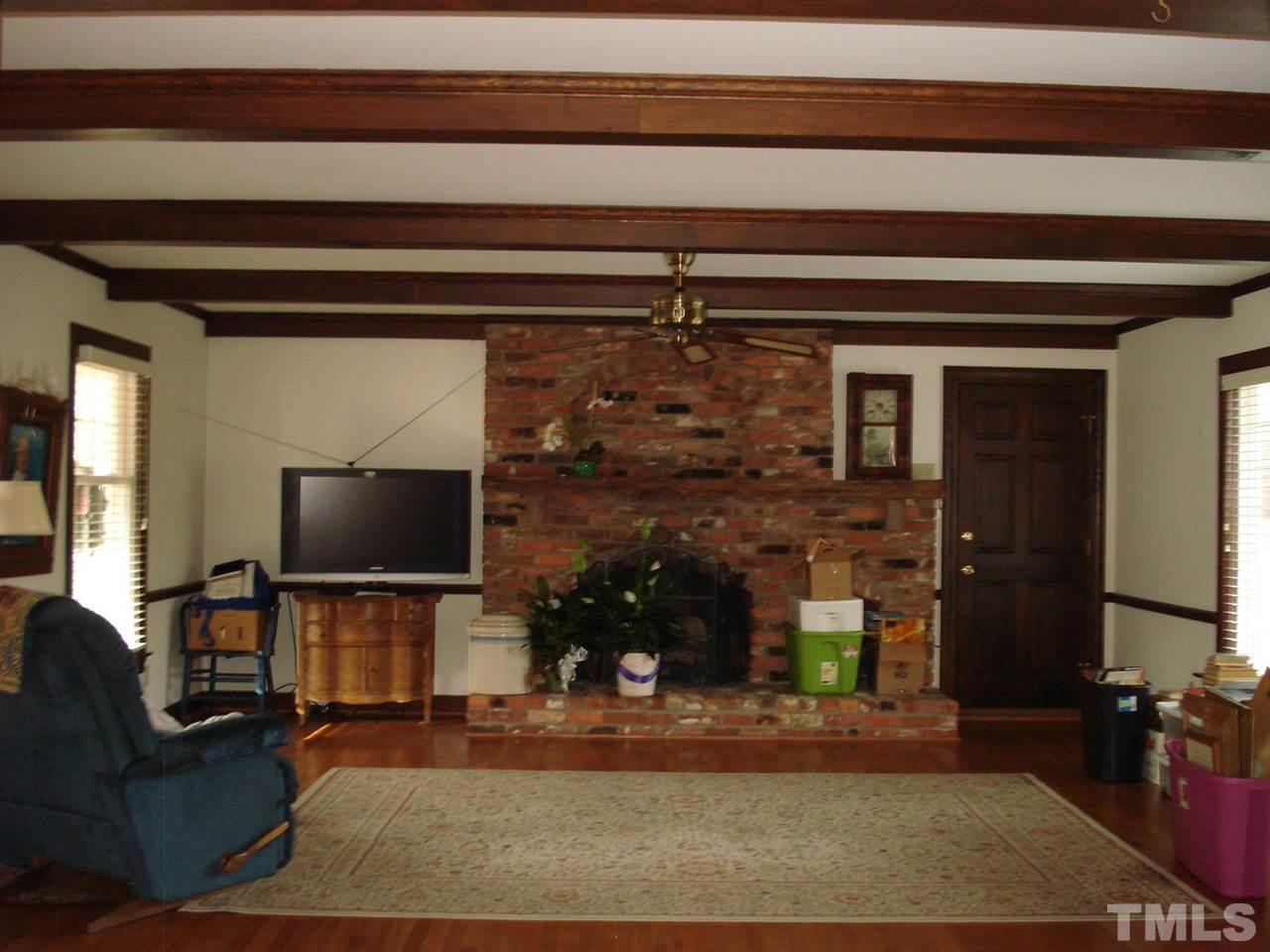 1010 Friendly Road Dunn, NC 28334 - Photo 8 of 25 Gallery Image 8