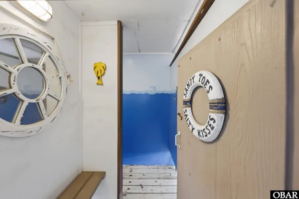 $899,000 | 125 Seabreeze Drive, Kitty Hawk, NC 27949