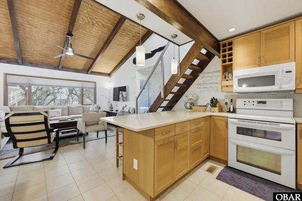 $899,000 | 125 Seabreeze Drive, Kitty Hawk, NC 27949