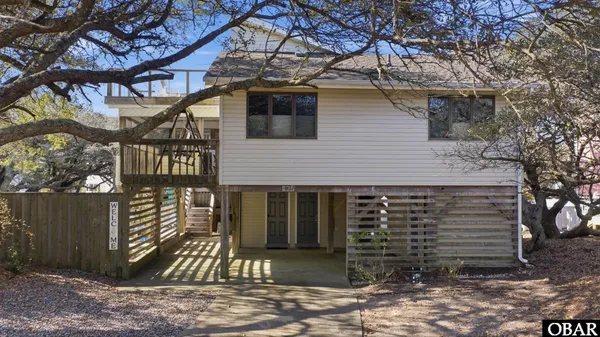 $899,000 | 125 Seabreeze Drive, Kitty Hawk, NC 27949