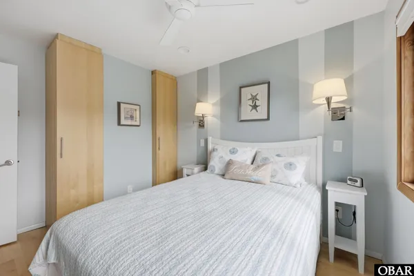 $899,000 | 125 Seabreeze Drive, Kitty Hawk, NC 27949