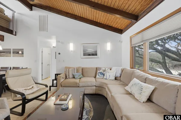 $899,000 | 125 Seabreeze Drive, Kitty Hawk, NC 27949