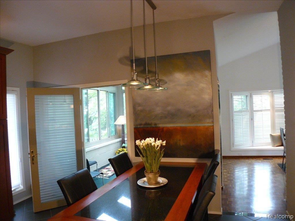 781 Lake Shore Road Grosse Pointe, MI 48236 - Photo 7 of 12 781LS5c