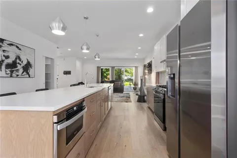 $699,900 | 2609 Forest Avenue, Kansas City, MO 64108