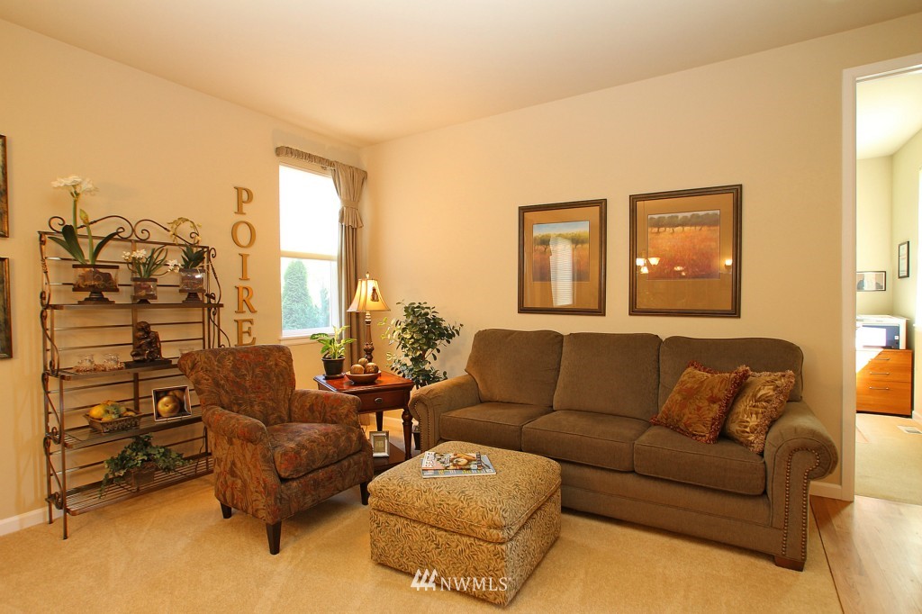 16571 Southeast 162nd Street Renton, WA 98058 - Photo 11 of 25 Gallery Image 11