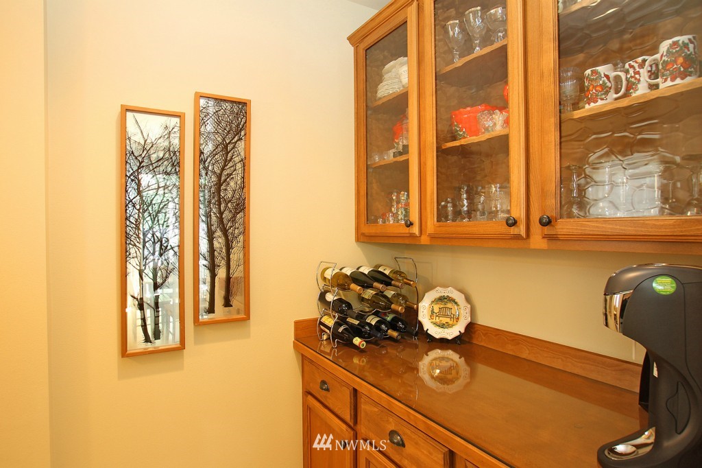 16571 Southeast 162nd Street Renton, WA 98058 - Photo 13 of 25 Gallery Image 13