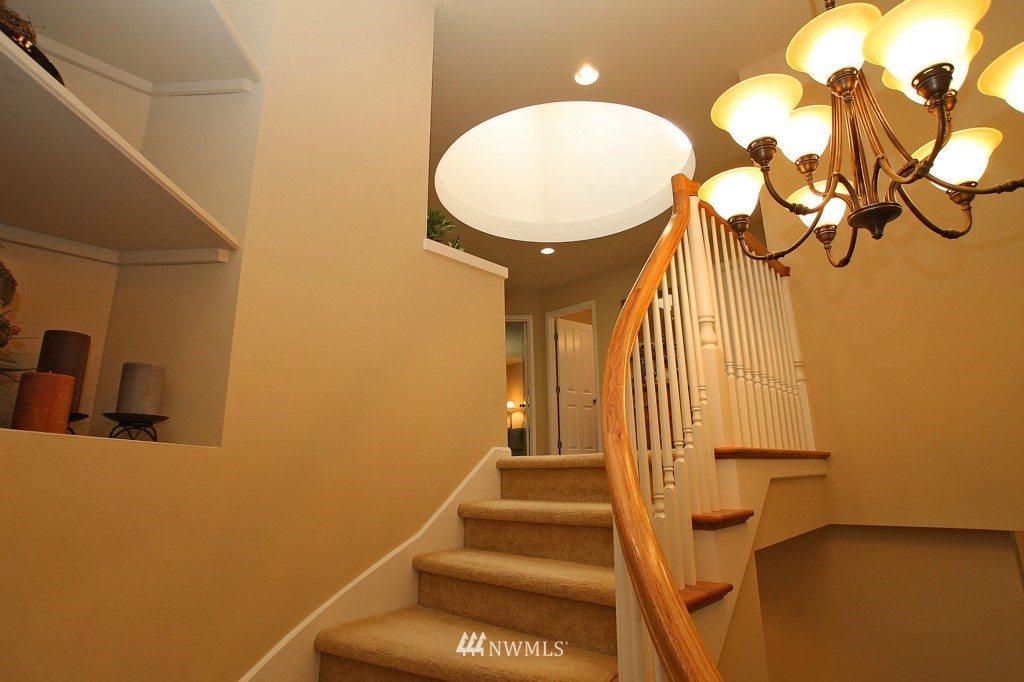 16571 Southeast 162nd Street Renton, WA 98058 - Photo 17 of 25 Gallery Image 17