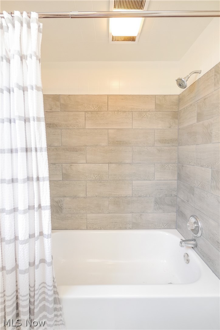 13725 Thraves Road Garfield Heights, OH 44125 - Photo 26 of 35
