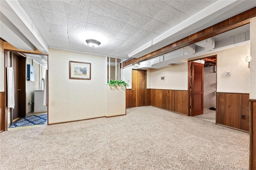 1317 Clifton Road Washington, PA 15301 - Photo 27 of 38