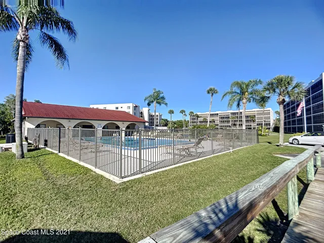 $1,850 | 5800 North Banana River Boulevard, Unit 112, Cape Canaveral, FL 32920