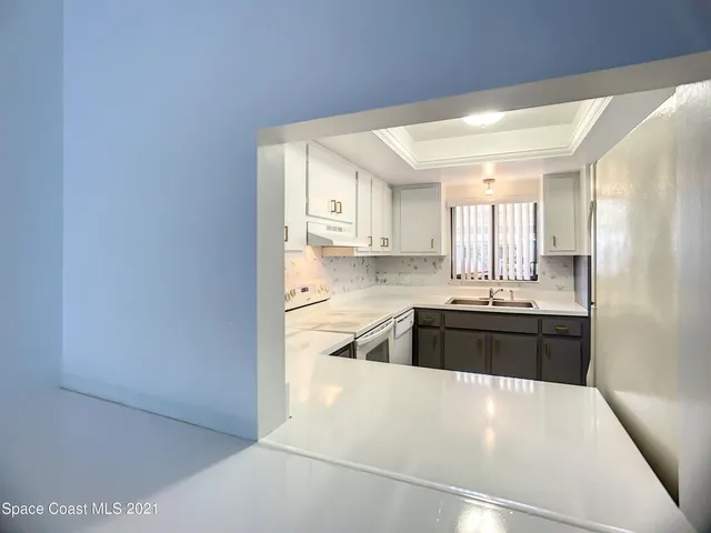 $1,850 | 5800 North Banana River Boulevard, Unit 112, Cape Canaveral, FL 32920