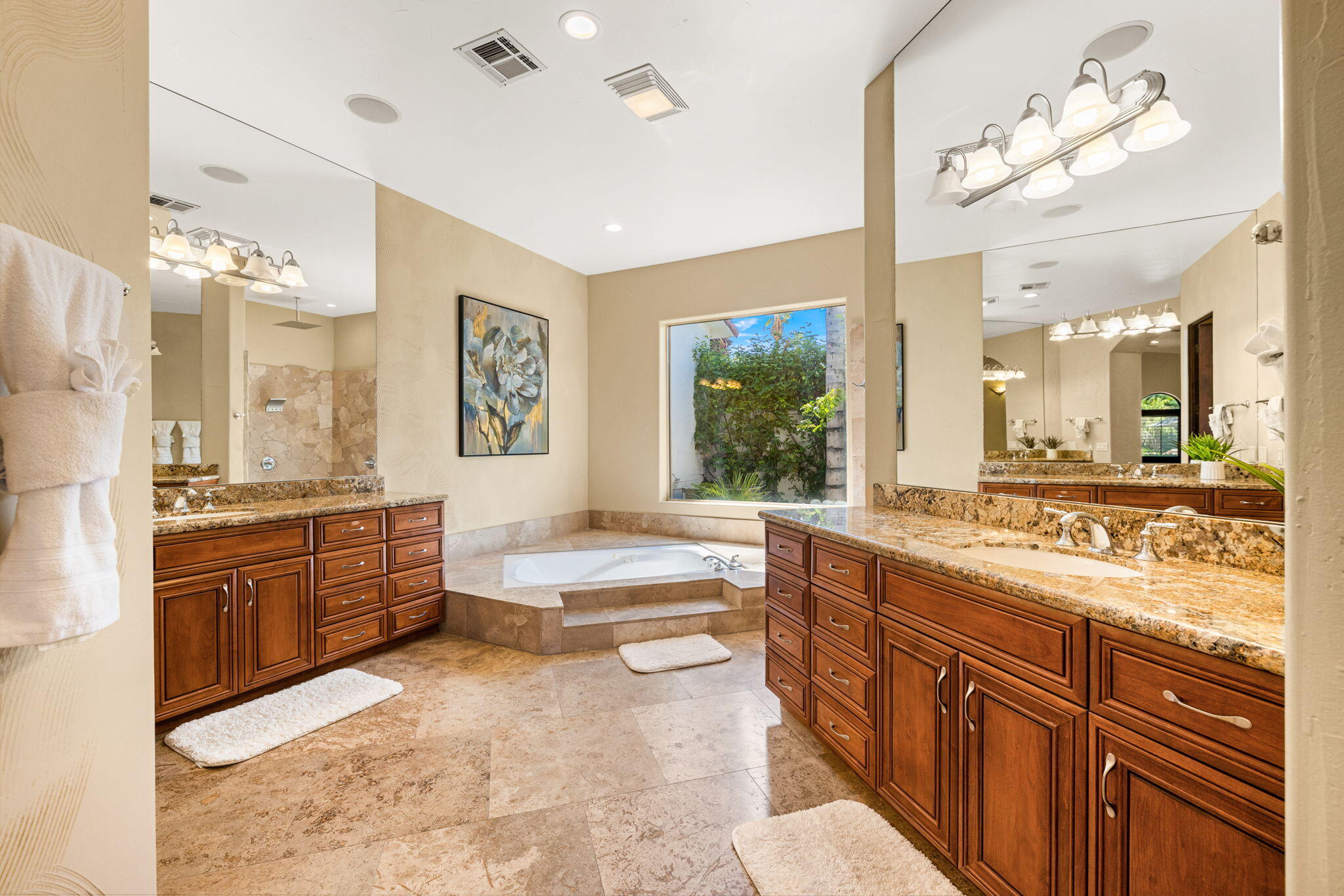 72033 Clancy Lane Rancho Mirage, CA 92270 - Photo 45 of 83 Master Bathroom